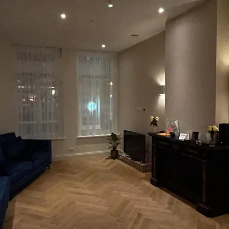 Apartment In Hartje Centrum